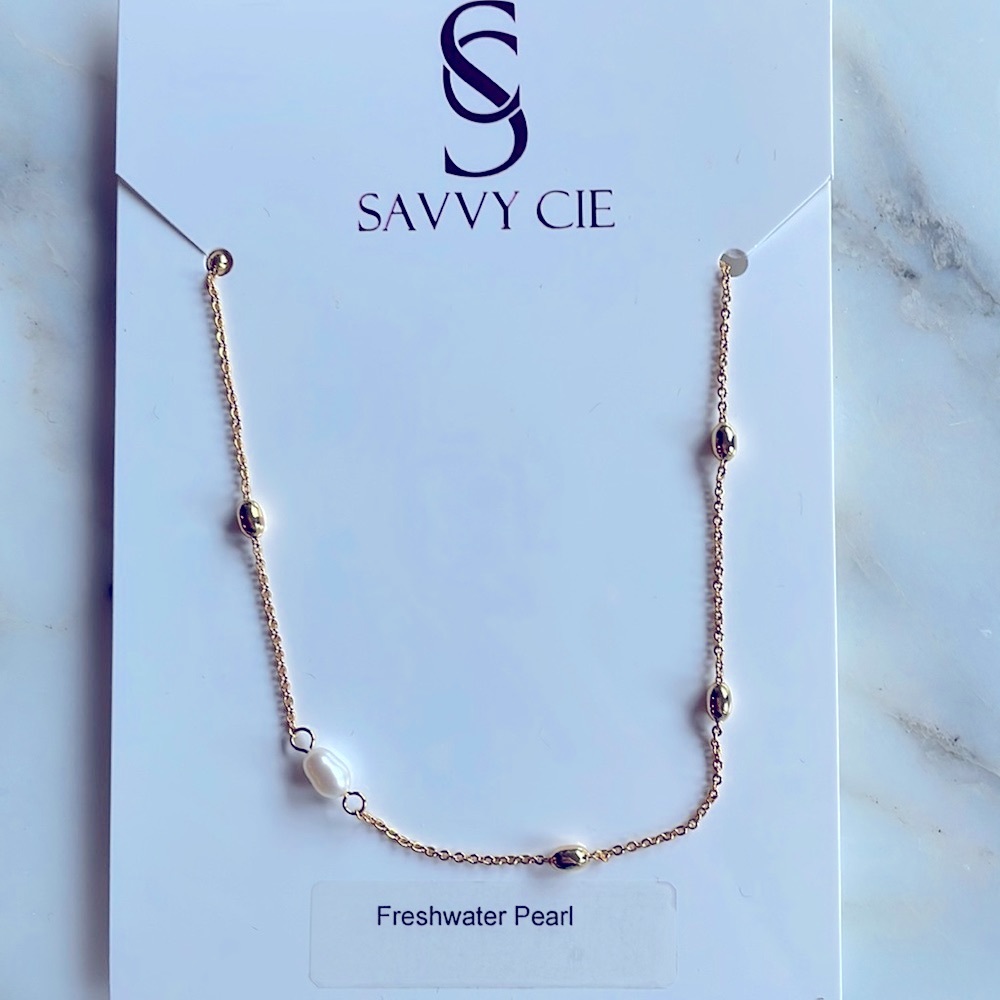 Savvy Cie 18k gold plated gold and freshwater Pearl station necklace - new